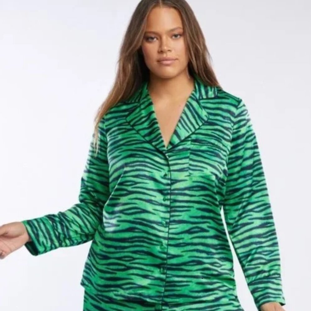 Savage x Fenty Rhianna Animal Print Green Zebra Silky Pajama Blazer Top 2X
